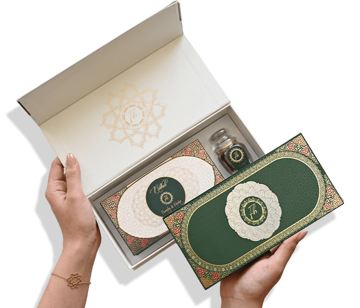 custom invitations dubai